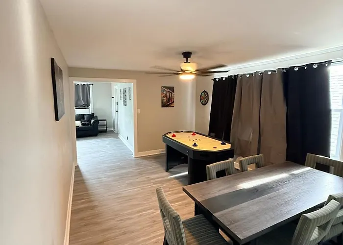 Stylish Retreat * Chicago